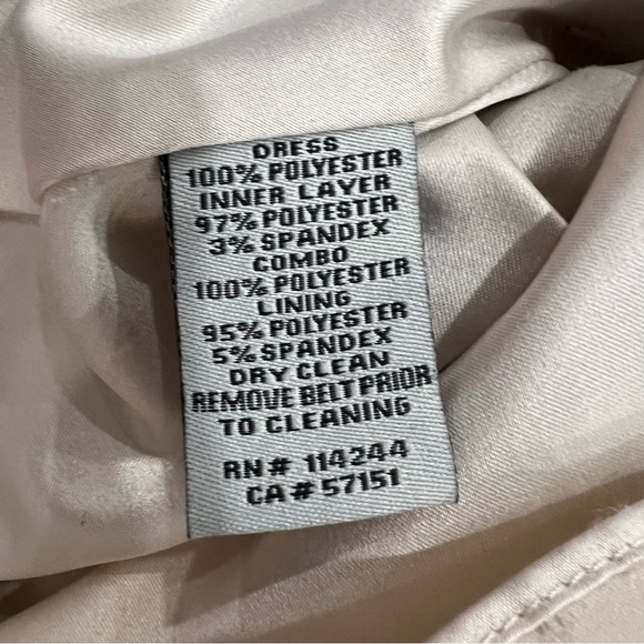 Eliza J Women’s Sz 4 Swiss Dot Floral Mesh Overlay Fit & Flare Dress Black - Picture 12 of 12